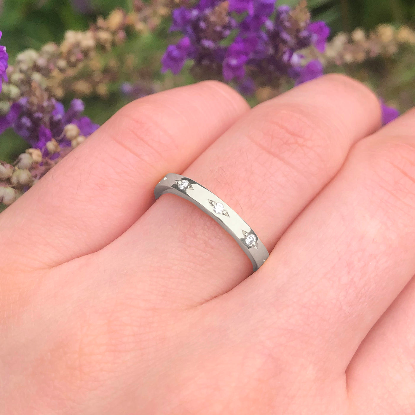 Platinum Engraved Bead-Set Diamond Wedding Ring