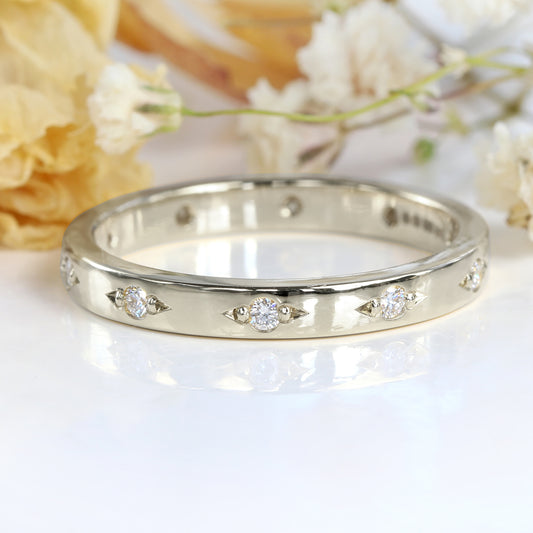 18ct White Gold Engraved Bead Set 10-Diamond Eternity Ring