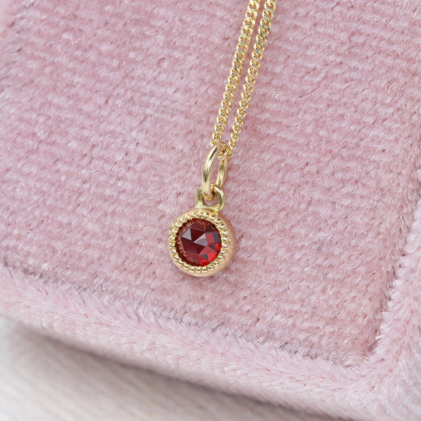 Petite 18ct Gold Rose Cut Garnet Pendant and Chain – Lilia Nash