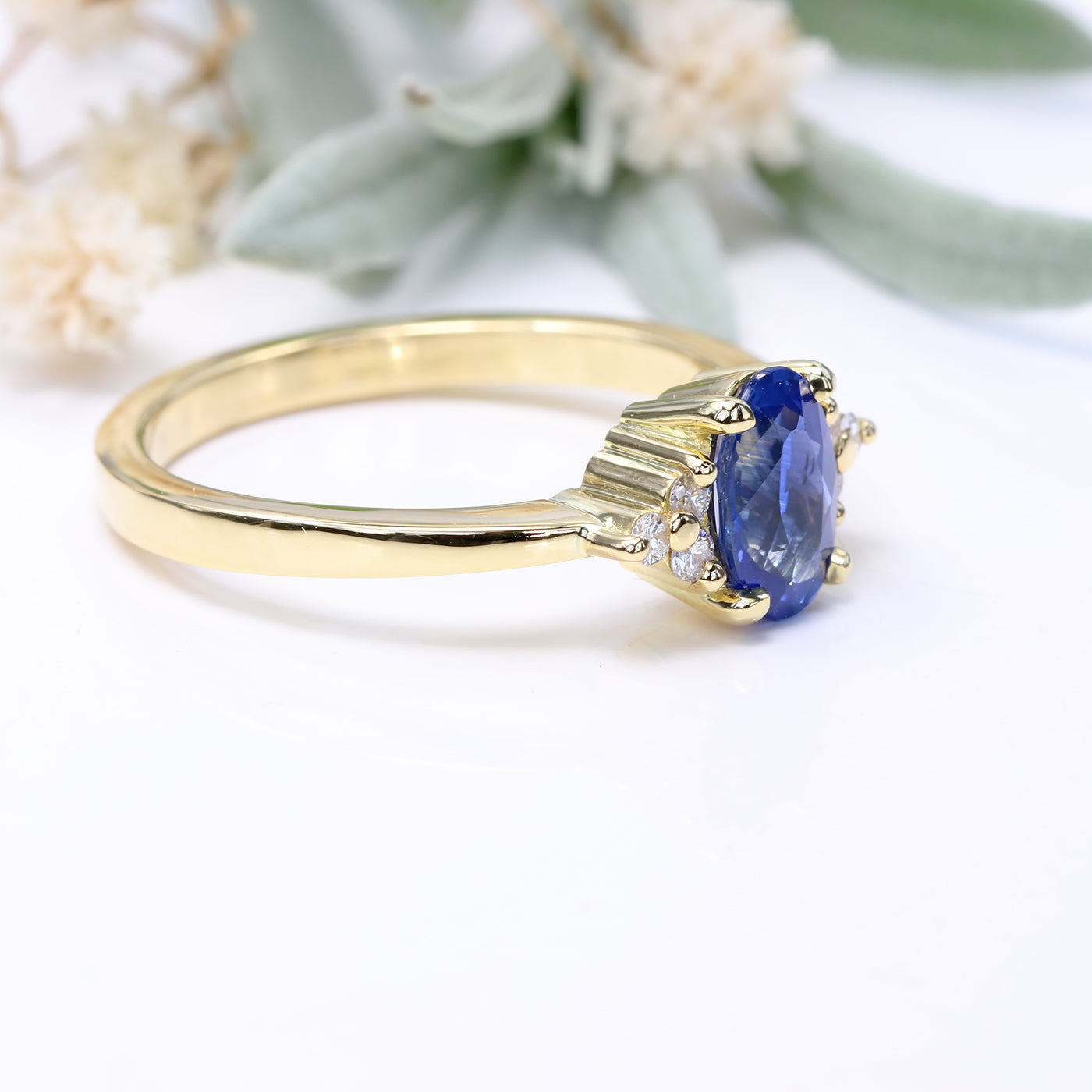 18ct Gold Ceylon Sapphire & Diamond Cluster Engagement Ring