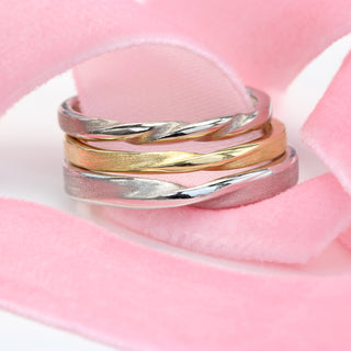 Ribbon Twist Wedding Rings