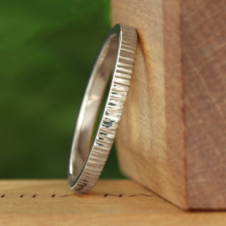 Slim Tree Bark Texture 950 Platinum Wedding Ring