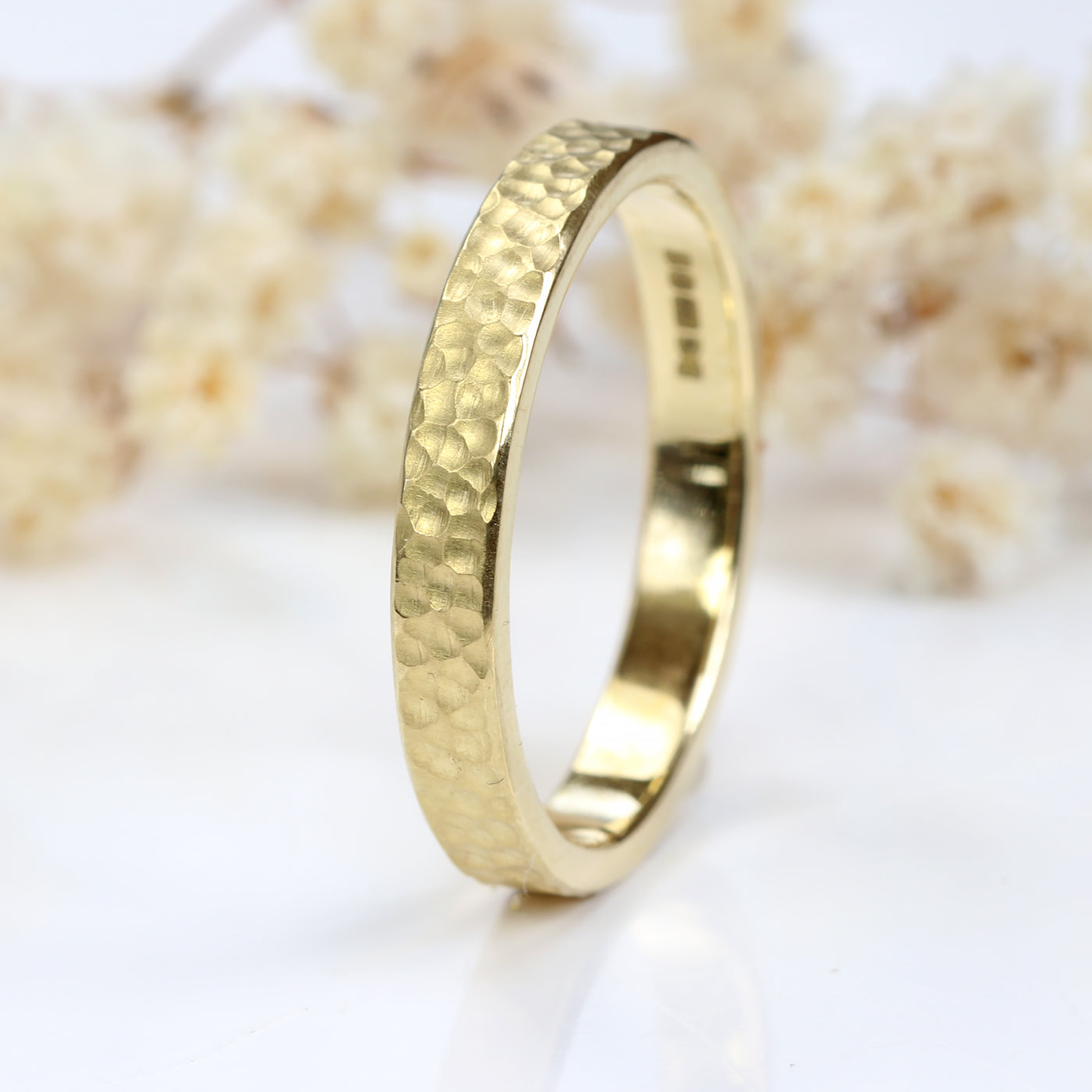 3mm Flat Hammered 18ct Gold Wedding Ring