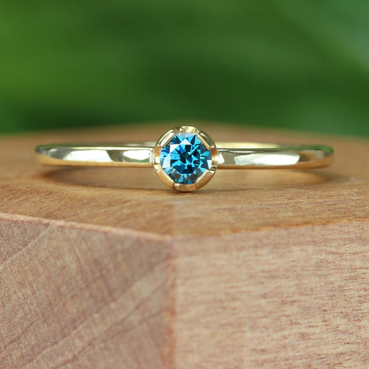 18ct Gold Blue Diamond Solitaire Ring