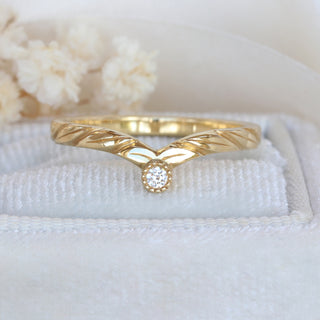 Handmade 18ct gold wishbone ring with engraved leaf design and Canadian diamond accent