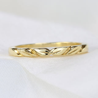 18ct Gold Slim Leaf Wedding Ring