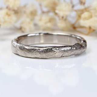 18ct White Gold 3mm Mineral Wedding Ring