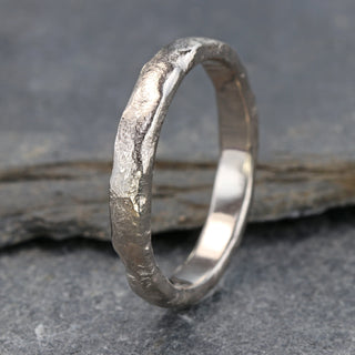18ct White Gold 3mm Mineral Wedding Ring