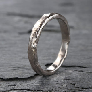 3mm Mineral Wedding Ring in 18ct White Gold – Size L