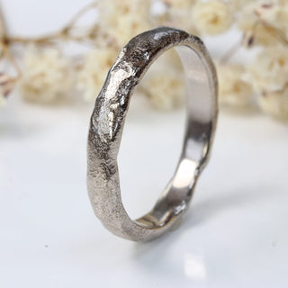 3mm Mineral Wedding Ring in 18ct White Gold – Size L
