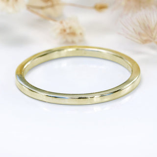Skinny gold stacking ring