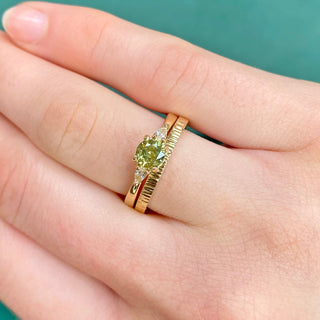 Slim Tree Bark Texture 950 Platinum Wedding Ring