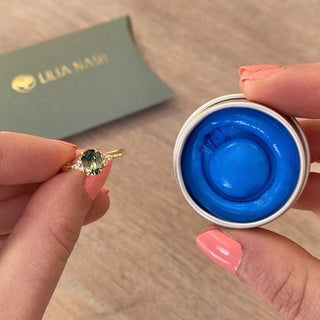 Shaped to Fit Wedding Ring Kit