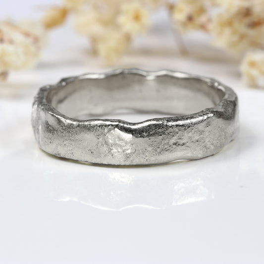 Platinum 5mm Magma Wedding Ring