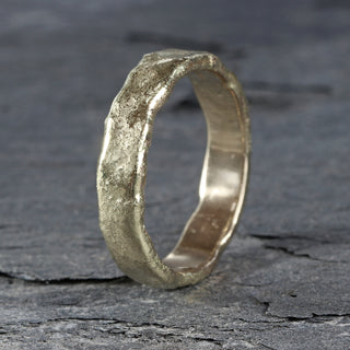 18ct White Gold 5mm Mineral Wedding Ring