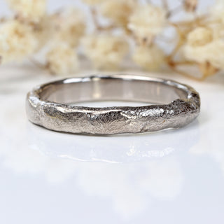 18ct White Gold 3mm Mineral Wedding Ring