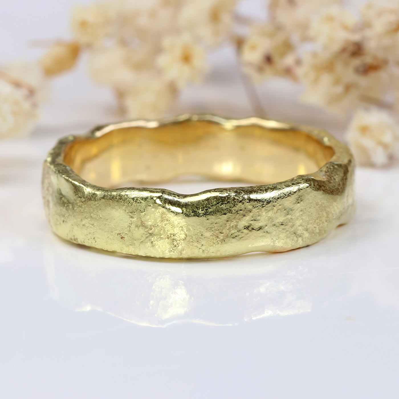 5mm Mineral Wedding Ring in 18ct Gold – Size T (resize G to T 1/2)