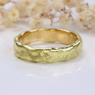 18ct Gold 5mm Mineral Wedding Ring