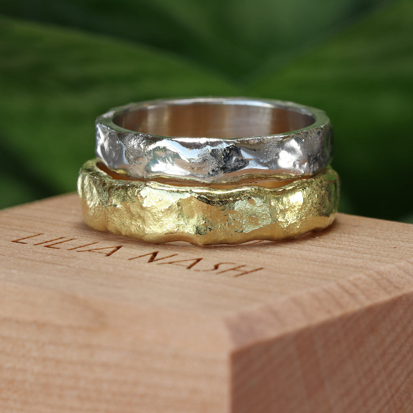 18ct Gold 5mm Mineral Wedding Ring