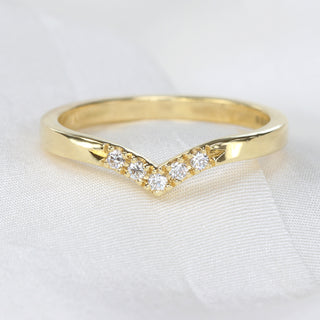 18ct Gold Pavé Diamond Wishbone Wedding Ring