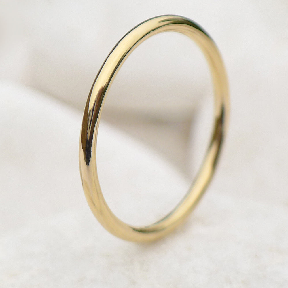 Thin Gold Wedding Ring