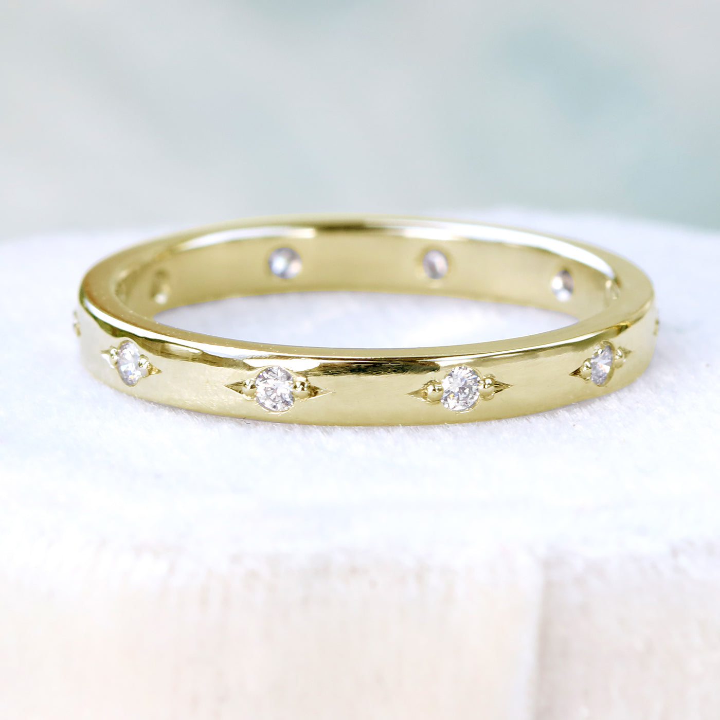 18ct Gold Engraved Bead-Set Diamond Wedding or Eternity Ring, Size L 1/2