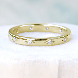 18ct Gold Engraved Bead Set 10-Diamond Eternity Ring