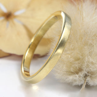 2mm x 1.5mm Flat 18ct Gold Wedding Ring