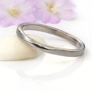 ribbon twist ring