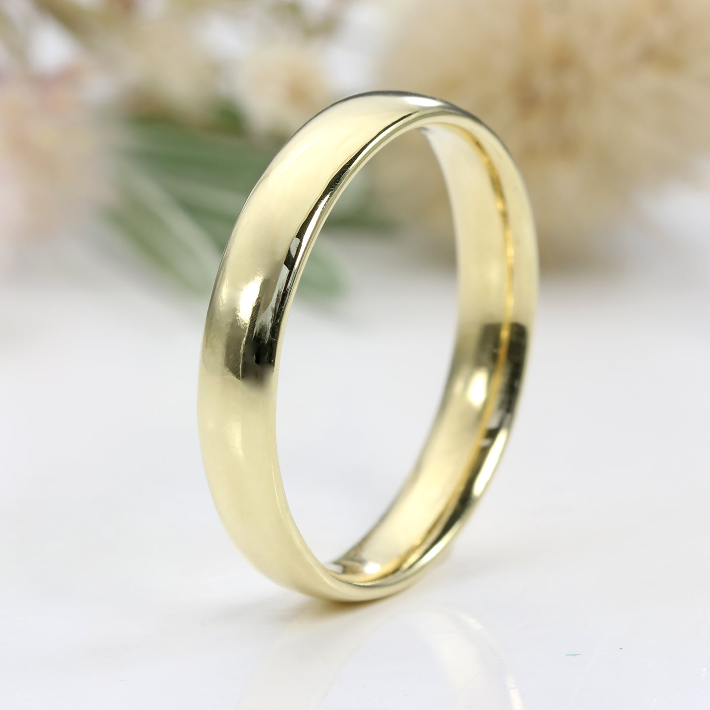 4mm 18ct Yellow Gold Comfort Fit Wedding Ring - Size S (Resize G - S 1/2)