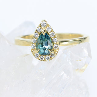 18ct Gold Teal Sapphire & Diamond Halo Ring