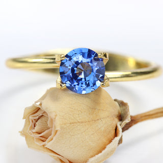 Royal Blue Ceylon Sapphire - 5.65mm 0.7ct SA22002