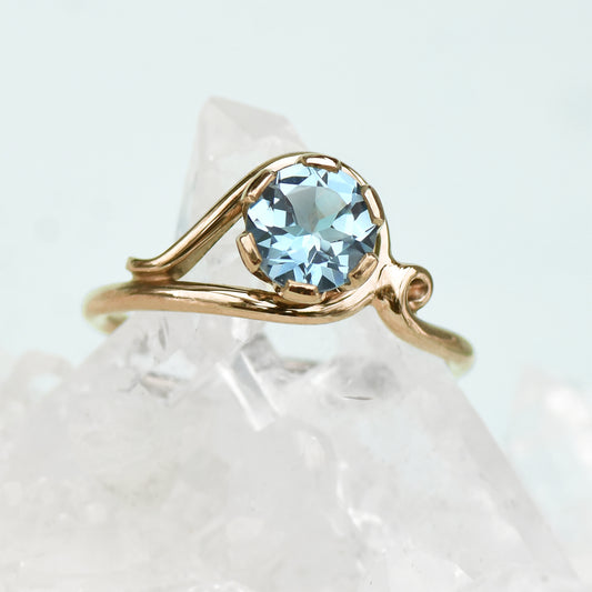 18ct Rose Gold Aquamarine Art Nouveau Ring