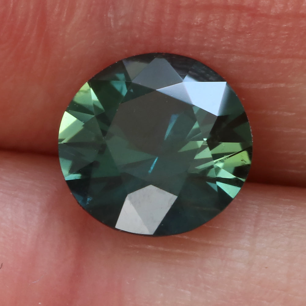 Fair Trade Australian Parti Sapphire, 7.3mm, 1.49 carats