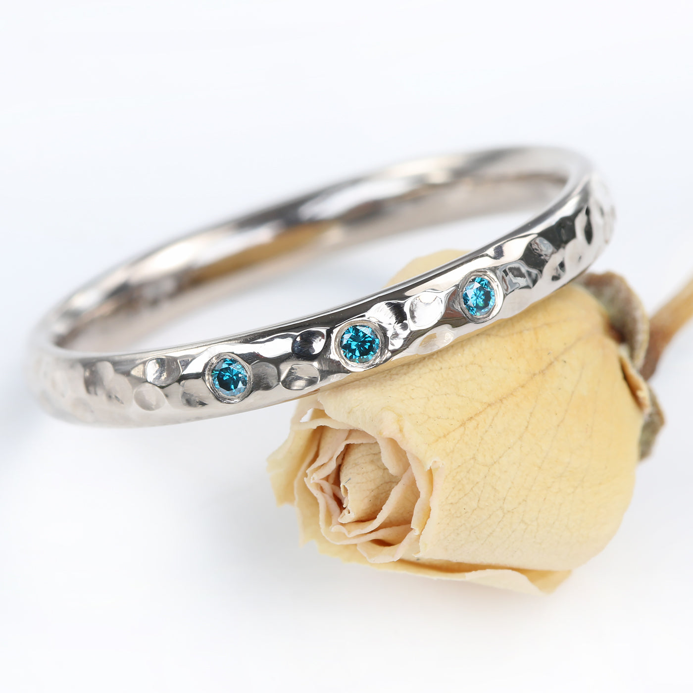 18ct White Gold Hammered Blue Diamond Wedding Ring