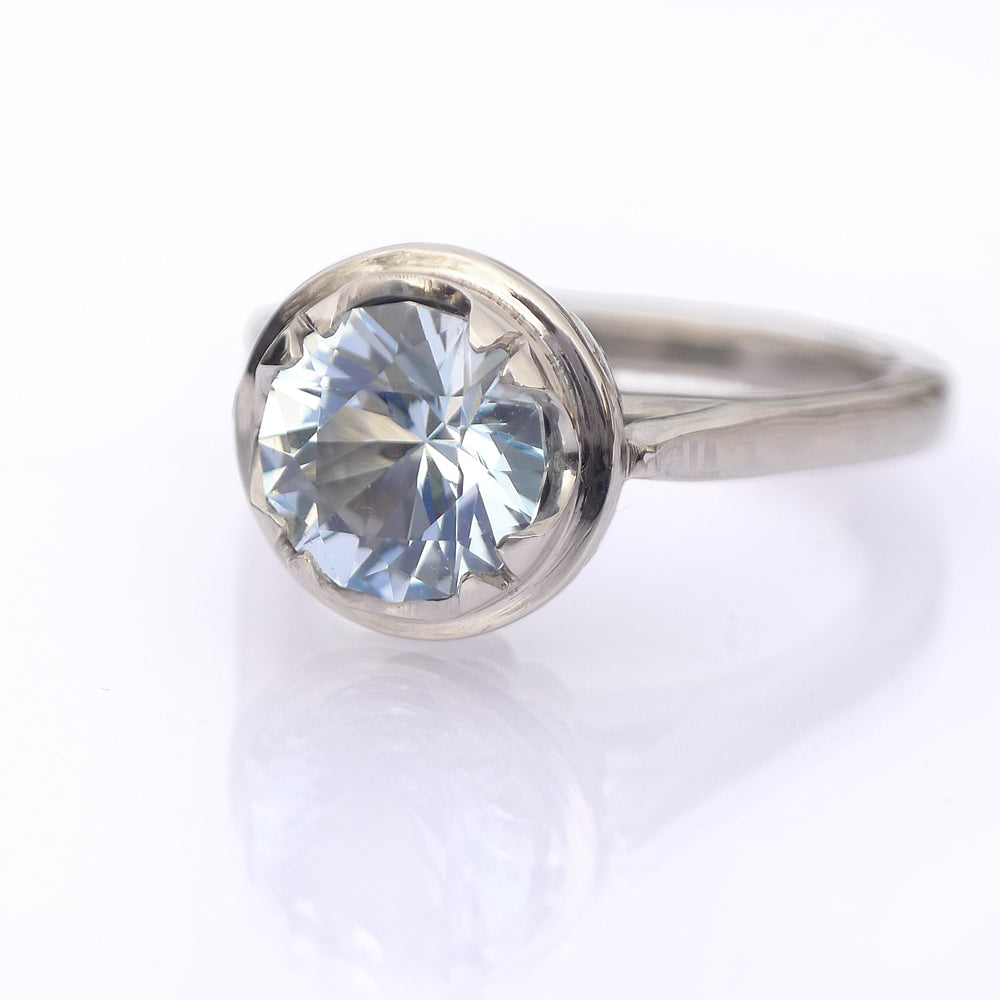 18ct White Gold Ornate Blue Topaz & Diamond Ring