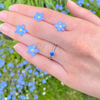 Platinum Ceylon Sapphire Solitaire Engagement Ring