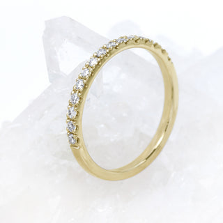 18ct Gold 15 Pavé Diamond Wedding Ring