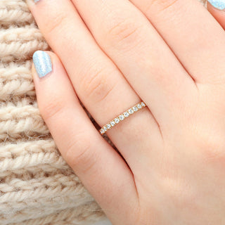 18ct Rose Gold 15 Pavé Diamond Wedding Ring