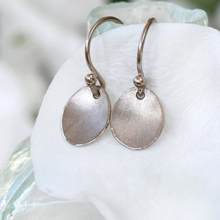 18ct White Gold Flower Petal Earrings