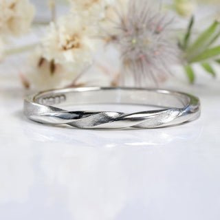 18ct White Gold Triple Twist Wedding Ring (Size L, Resize G-L 1/2)