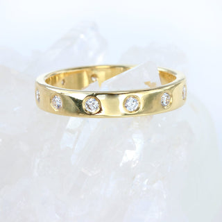 18ct gold diamond wedding or eternity ring, handmade in Cornwall