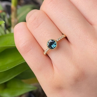 Bespoke Newlyn 18ct Gold Parti Sapphire & Pavé Diamond Band Solitaire Engagement Ring