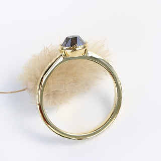 Side view of Salt and Pepper diamond handmade ring with seed head