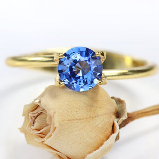 Royal Blue Ceylon Sapphire - 5.65mm 0.7ct SA22002