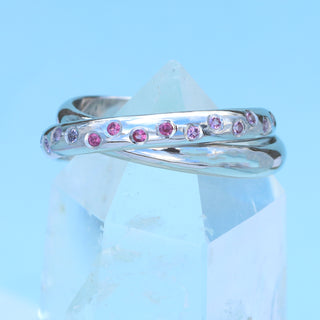 Ombre sapphire rolling ring