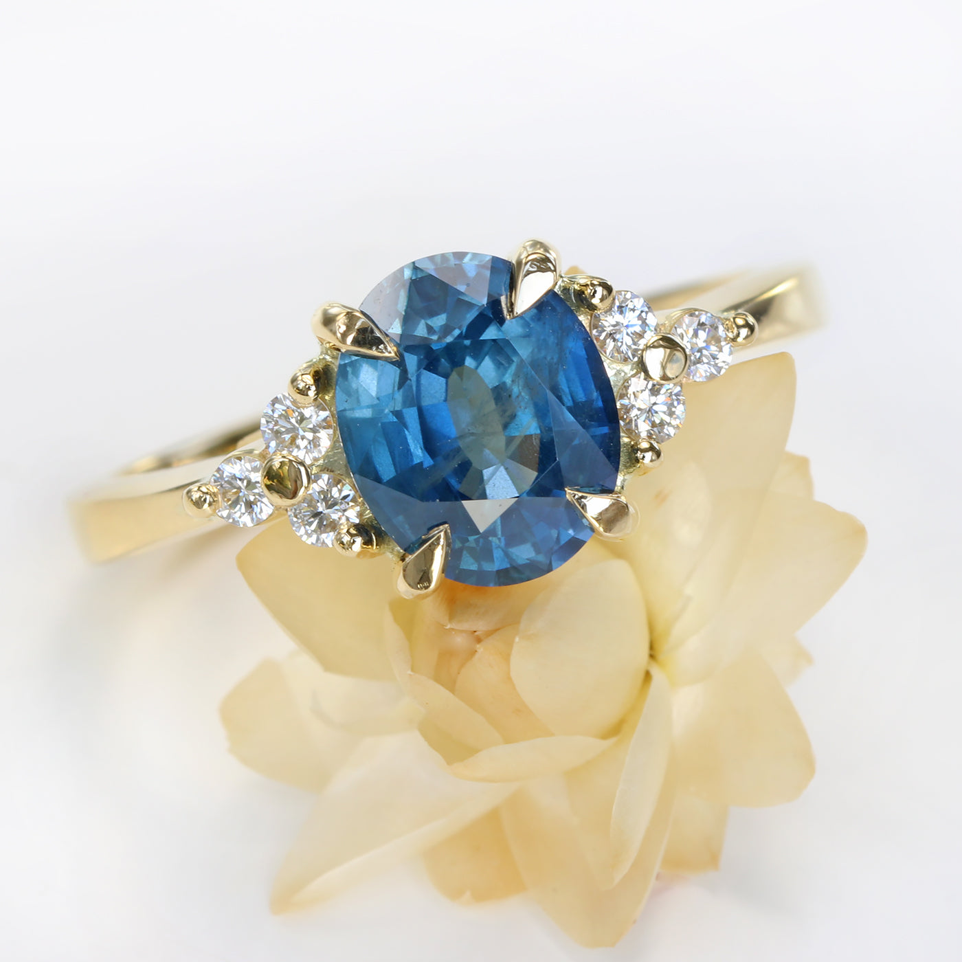 Oval Sapphire and Diamond Cluster Ring, 18ct Gold