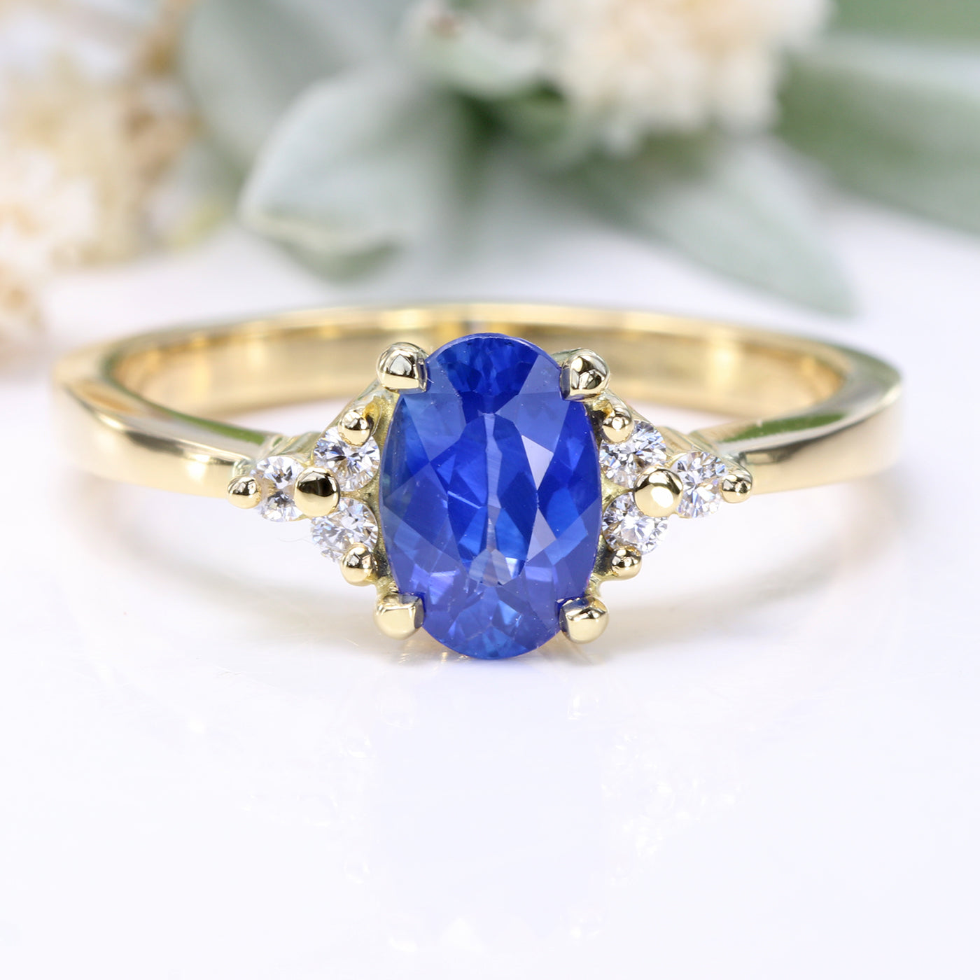 18ct Gold Ceylon Sapphire & Diamond Cluster Engagement Ring