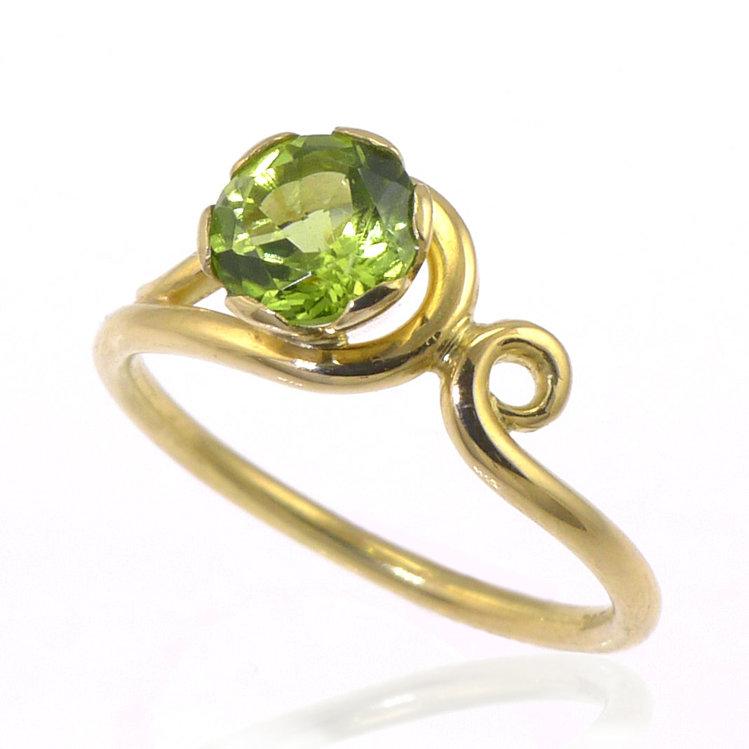Peridot Ring in Art Nouveau Style