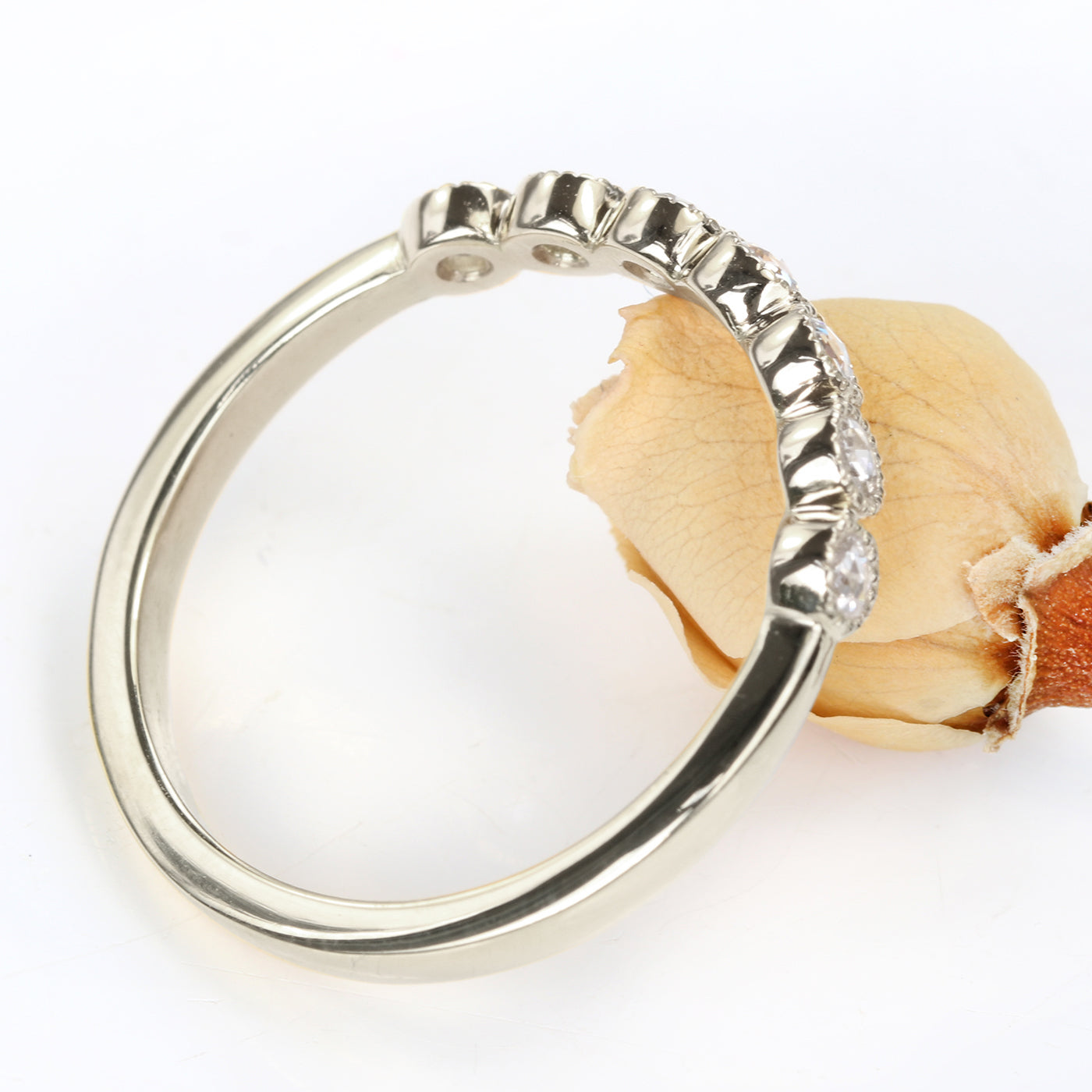 18ct White Gold Rose Cut Diamond Wedding Ring